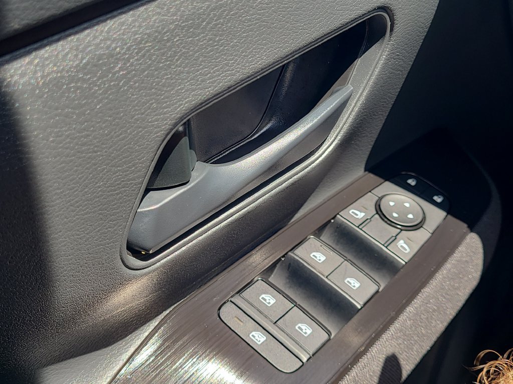 Certified 2026 Nissan Kicks S FWD image 22