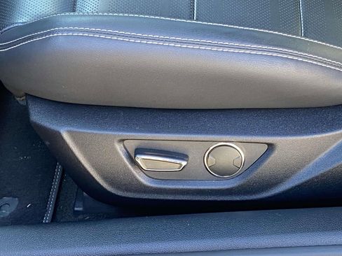 Used 2018 Ford Mustang GT Premium w/ Equipment Group 401A image 14