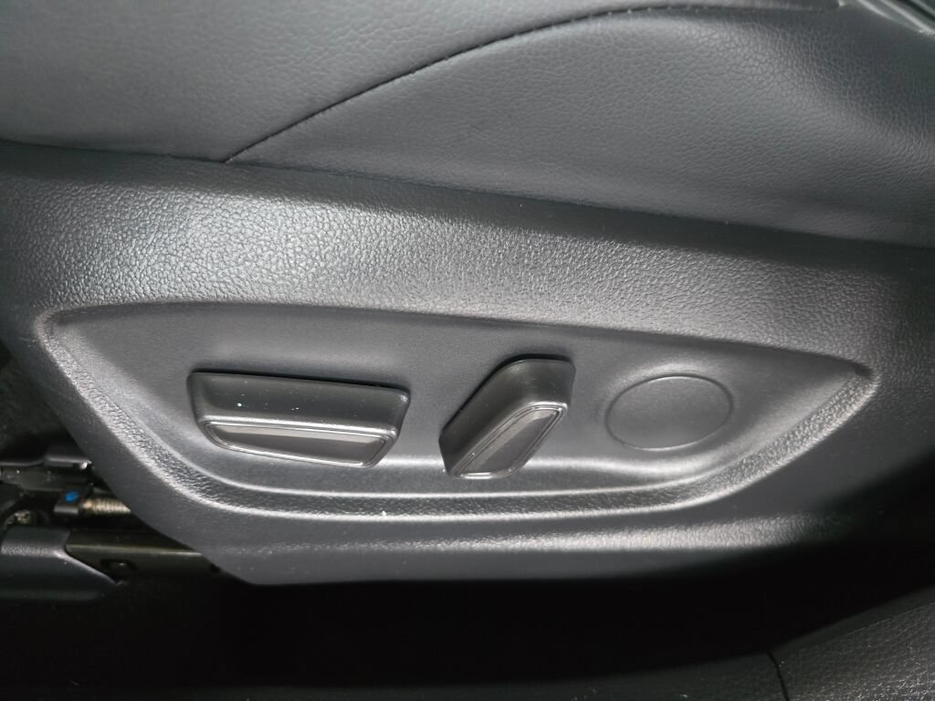Used 2024 Toyota Corolla XSE FWD image 25