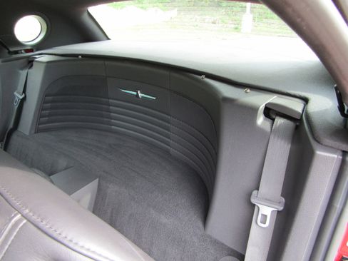 Used 2002 Ford Thunderbird RWD image 19