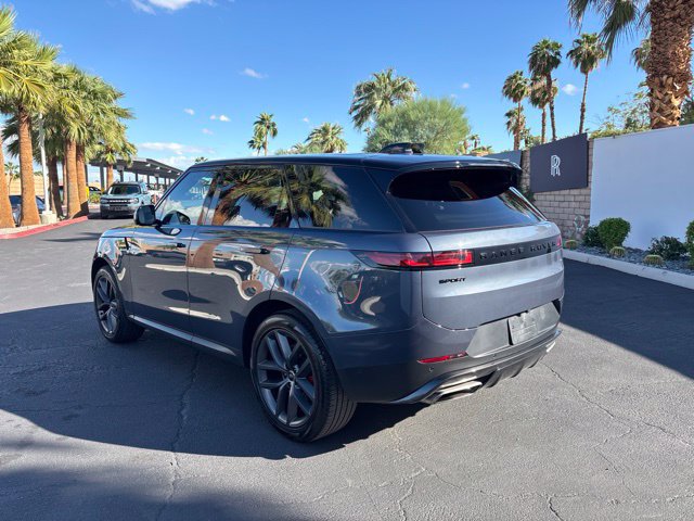 Used 2024 Land Rover Range Rover Sport SE AWD/4WD image 7