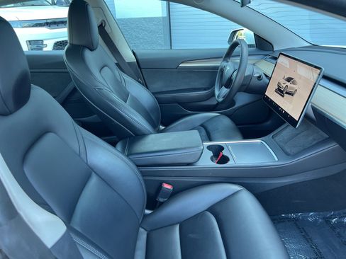 Used 2023 Tesla Model 3 Standard Range RWD image 19