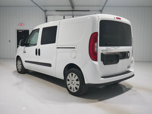 Used 2019 RAM ProMaster City Tradesman SLT image 7