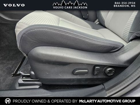 Used 2023 Subaru Outback Premium image 14