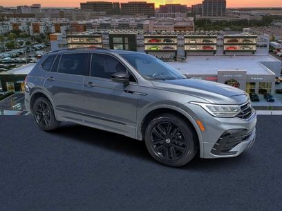 Used 2022 Volkswagen Tiguan SE R-Line