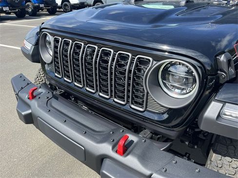 New 2025 Jeep Wrangler Rubicon image 24