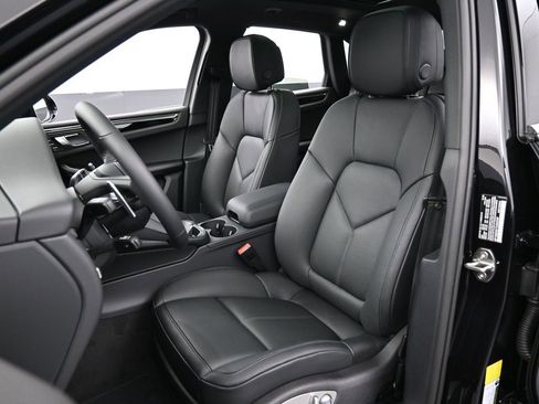 New 2026 Porsche Macan S AWD/4WD image 5