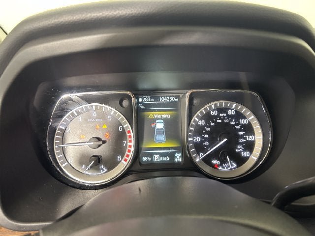 Used 2017 Nissan Titan Platinum Reserve AWD/4WD image 17