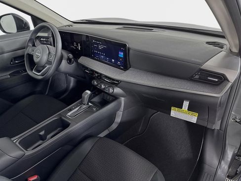 New 2026 Nissan Kicks S image 26