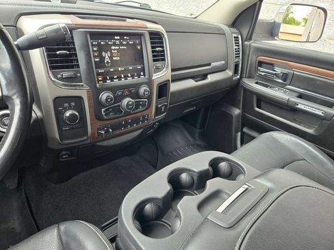 Used 2018 RAM 2500 Laramie AWD/4WD image 23
