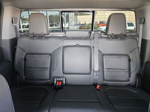 Used 2020 GMC Sierra 2500 Denali w/ Denali Ultimate Package image 23