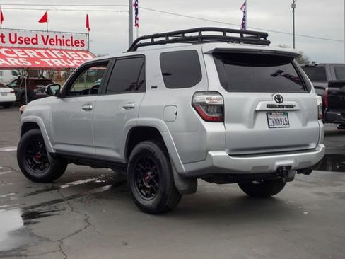 Certified 2017 Toyota 4Runner SR5 Premium w/ Preferred Accessory Package image 10