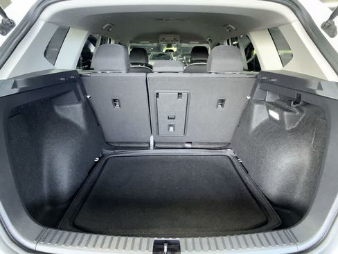 Certified 2024 Volkswagen Taos S FWD image 25