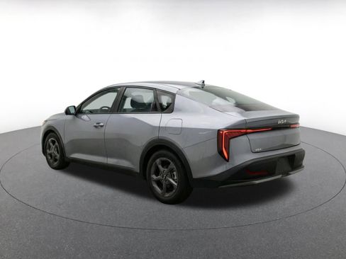 Used 2025 Kia K4 FWD image 7