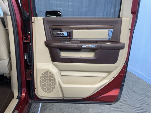 Used 2015 RAM 1500 Laramie w/ Convenience Group image 39