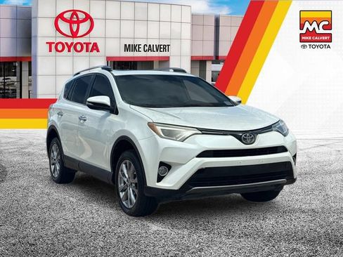 Used 2018 Toyota RAV4 Limited FWD image 7