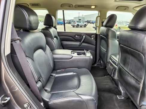 Used 2024 INFINITI QX80 Luxe RWD image 32