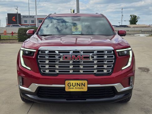 Certified 2024 GMC Acadia Denali FWD image 2