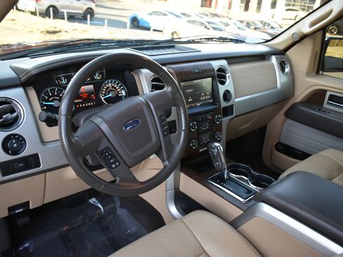Used 2013 Ford F150 Lariat w/ Lariat Chrome Pkg image 9