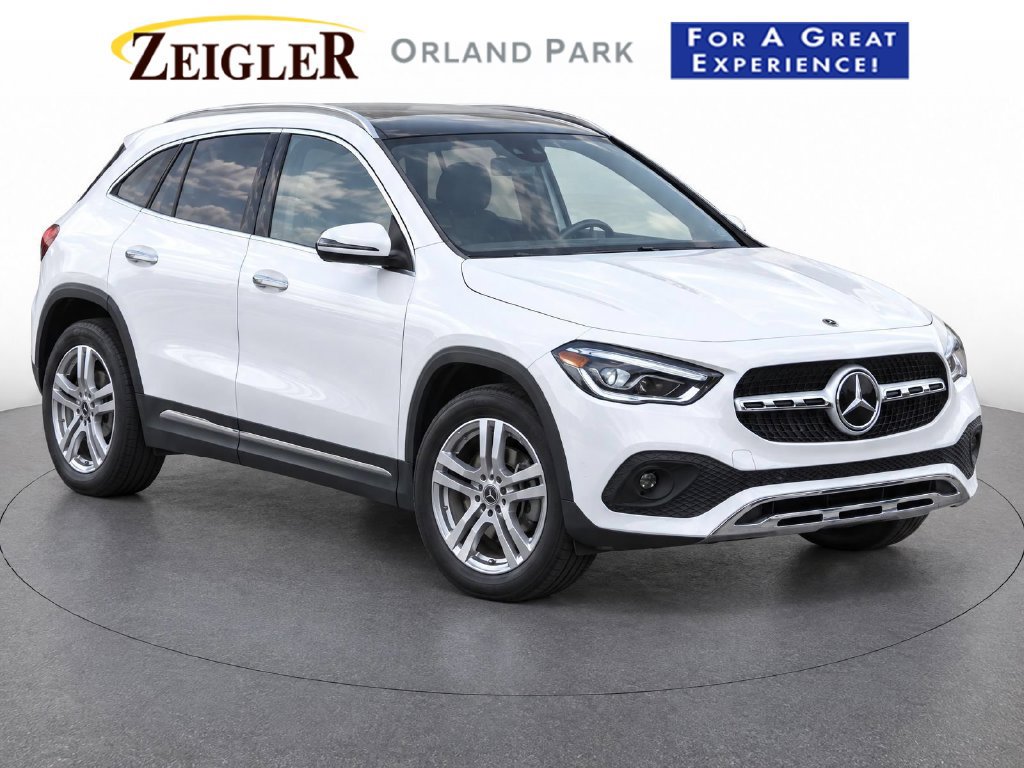 Used 2022 Mercedes-Benz GLA 250 4MATIC image 1
