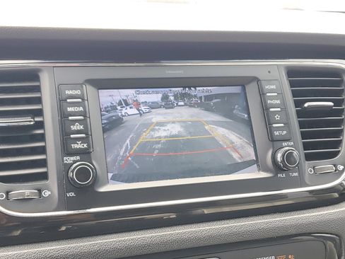 Used 2019 Kia Sedona EX w/ EX Premium Package image 23