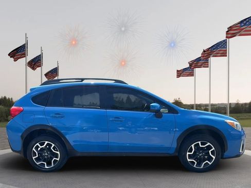 Used 2017 Subaru Crosstrek 2.0i Premium w/ Popular Package #2 image 4