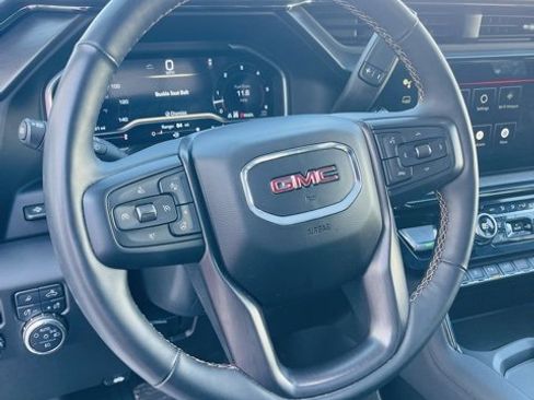 Used 2024 GMC Sierra 2500 AT4 w/ AT4 Premium Plus Package image 13