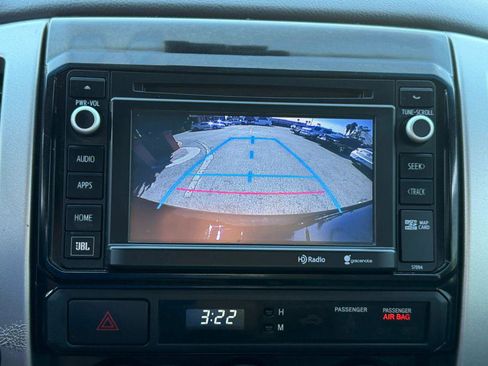 Used 2014 Toyota Tacoma 4x4 Double Cab image 22