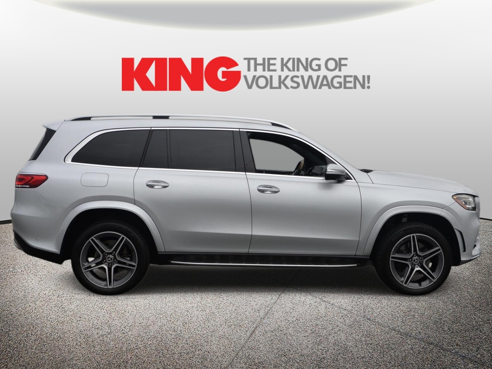 Used 2020 Mercedes-Benz GLS 580 4MATIC image 2