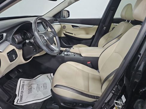 Used 2021 INFINITI QX50 Sensory w/ Accent Package image 10