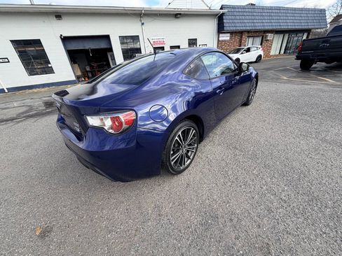 Used 2013 Scion FR-S image 10