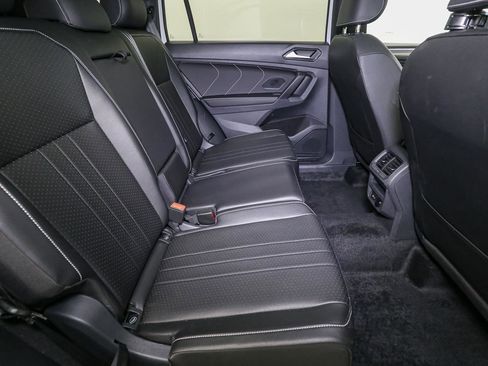 Certified 2024 Volkswagen Tiguan SE R-Line image 26