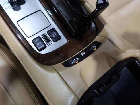 Used 2006 Lexus SC 430 Convertible w/ Preferred Accessory Pkg RWD image 23