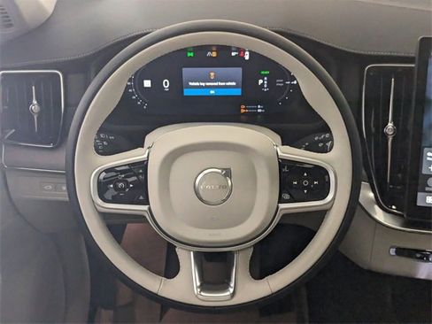 New 2026 Volvo XC90 T8 Ultra image 9