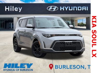 Used 2024 Kia Soul LX w/ Option Group 015