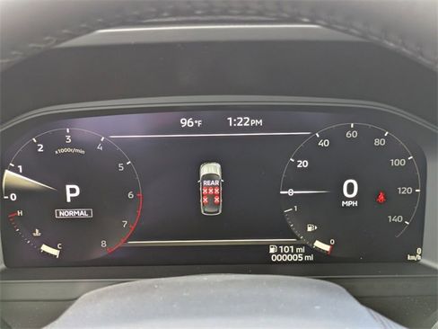 New 2025 Mitsubishi Outlander SE image 31