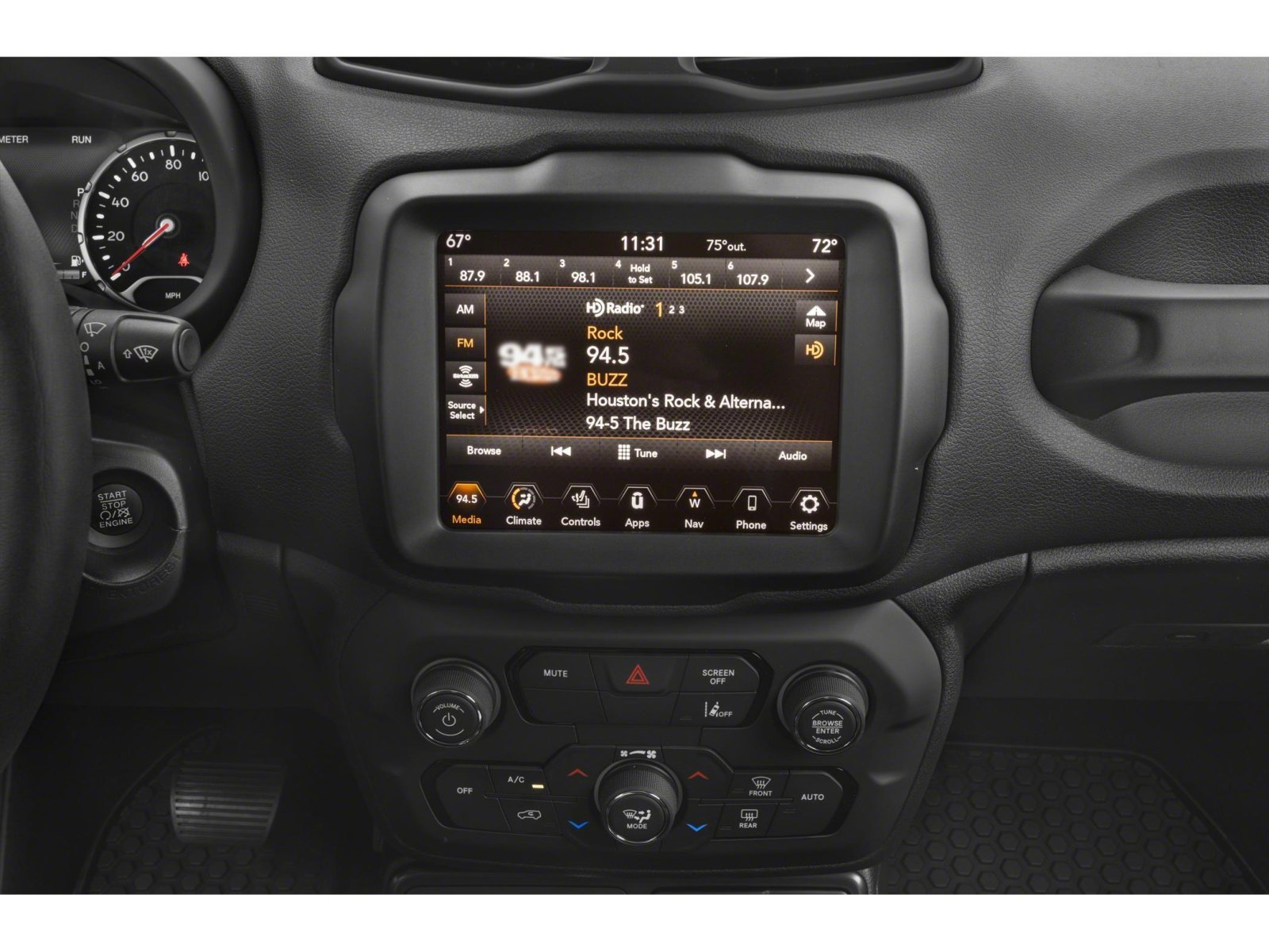 Used 2023 Jeep Renegade Latitude AWD/4WD image 7