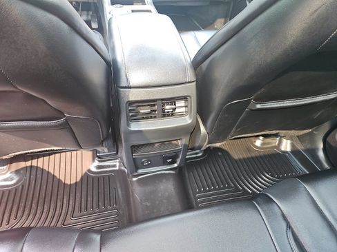 Used 2021 Ford Edge Titanium w/ Class II Trailer Tow Package AWD/4WD image 24