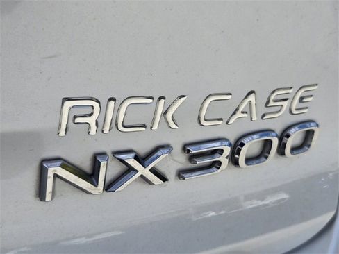 Used 2019 Lexus NX 300 FWD image 15