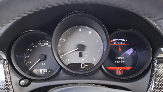 Used 2024 Porsche Macan S AWD/4WD image 15