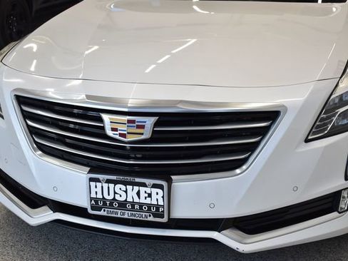 Used 2017 Cadillac CT6 Luxury AWD/4WD image 14