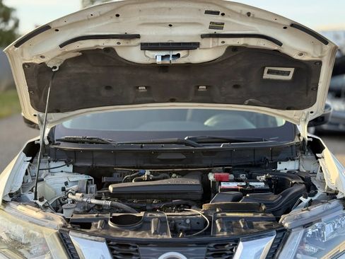 Used 2017 Nissan Rogue SV w/ Midnight Edition FWD image 27