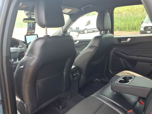 Used 2026 Ford Escape ST-Line AWD/4WD image 25