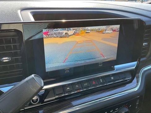 Used 2024 Chevrolet Silverado 1500 LT image 11