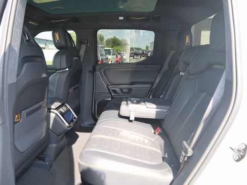 Used 2022 Rivian R1T Adventure image 70