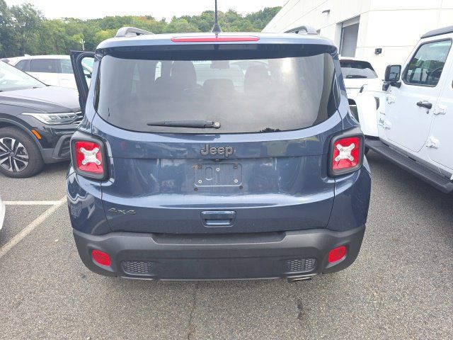 Used 2021 Jeep Renegade Latitude AWD/4WD image 5