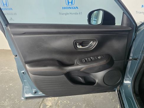 Used 2023 Honda HR-V Sport image 16