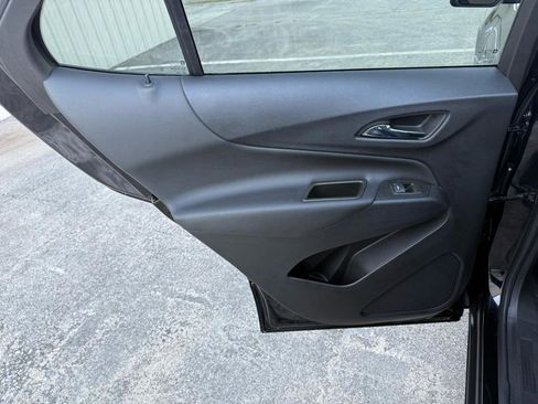 Used 2023 Chevrolet Equinox LT FWD image 20