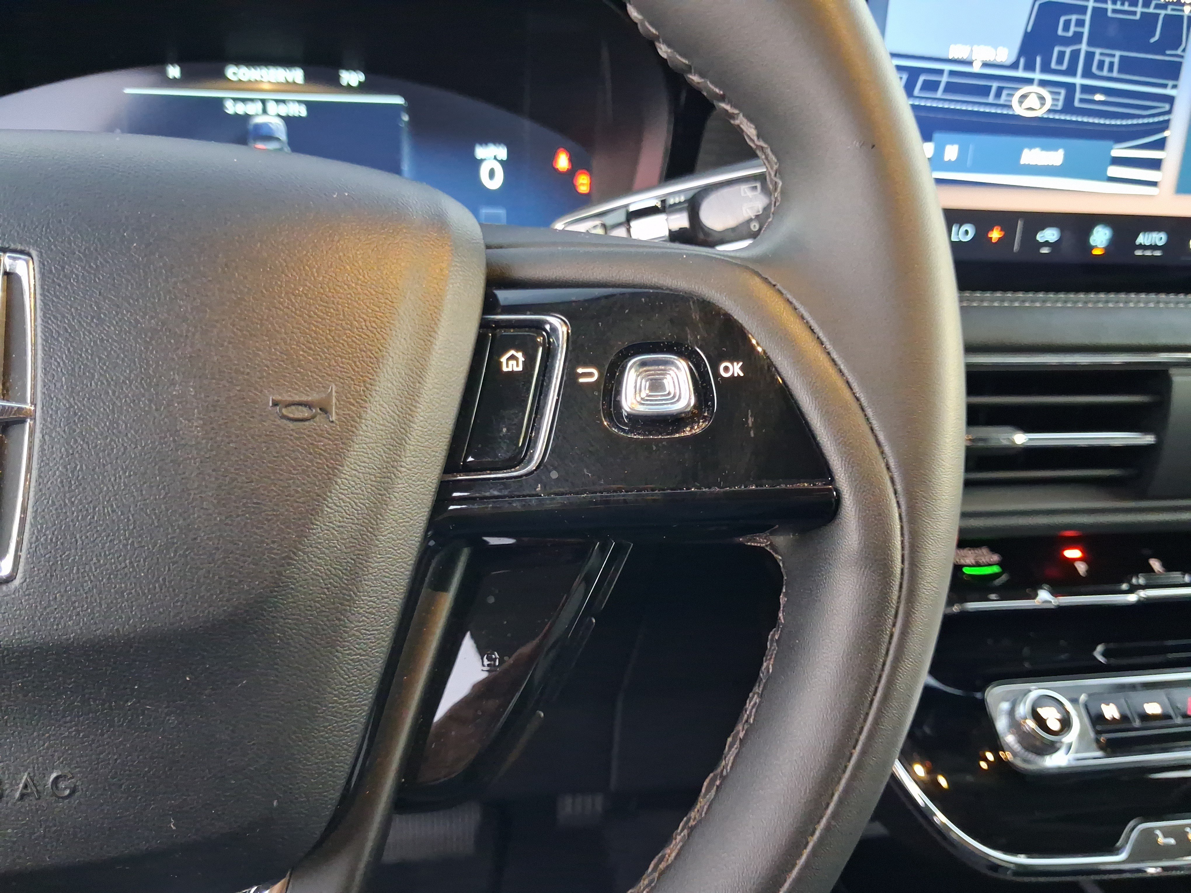 Certified 2023 Lincoln Corsair FWD image 16