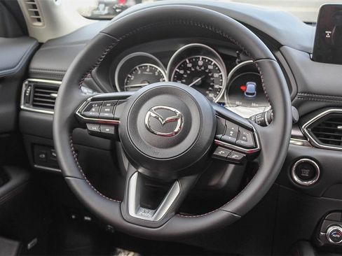 New 2025 MAZDA CX-5 Carbon Edition image 17